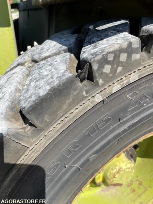 Chariot elevateur Clark 3.5 T - Дизелов мотокар: снимка 2 Chariot elevateur Clark 3.5 T - Дизелов мотокар: снимка 2