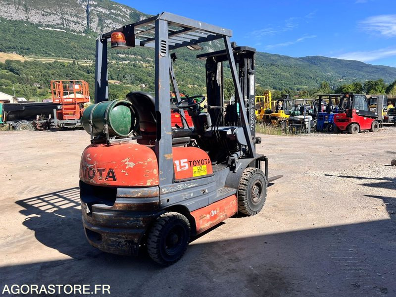 Chariot élévateur à gaz Toyota FG15 4,3m - 1,5T - Année 1994 - 10770 heures - Газокар: снимка 3 Chariot élévateur à gaz Toyota FG15 4,3m - 1,5T - Année 1994 - 10770 heures - Газокар: снимка 3