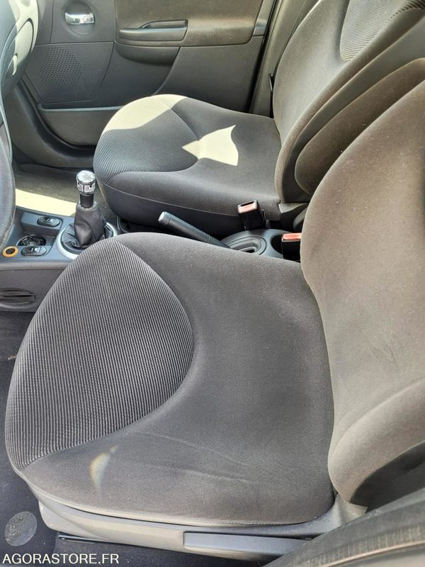 Citroën C3 871 AXS 60 - Лек автомобил: снимка 5 Citroën C3 871 AXS 60 - Лек автомобил: снимка 5