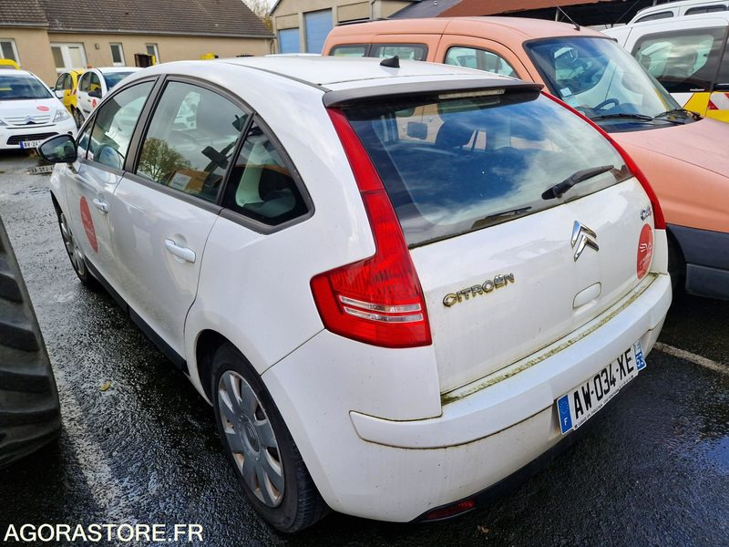 Citroën C4 - 259870 -2010- AW034XE - Лек автомобил: снимка 3 Citroën C4 - 259870 -2010- AW034XE - Лек автомобил: снимка 3