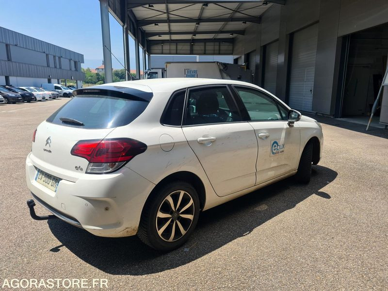 Citroën C4 EV-500-GR - véhicule non roulant - Лек автомобил: снимка 2 Citroën C4 EV-500-GR - véhicule non roulant - Лек автомобил: снимка 2