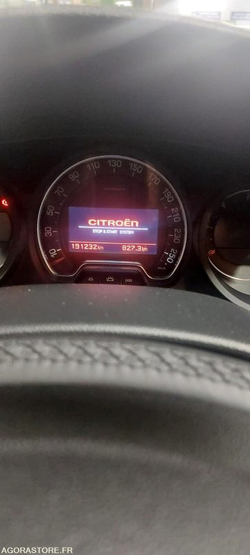 Лек автомобил Citroën C5 2.0 Bleuhdi - 2016 - 191232kms: снимка 6