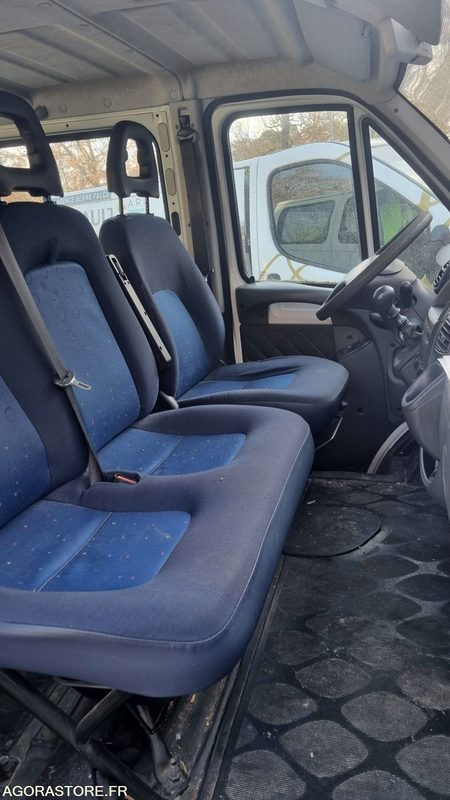 Citroen Jumper non roulant 2004 KM inconnu - Микробус, Пътнически бус: снимка 4 Citroen Jumper non roulant 2004 KM inconnu - Микробус, Пътнически бус: снимка 4