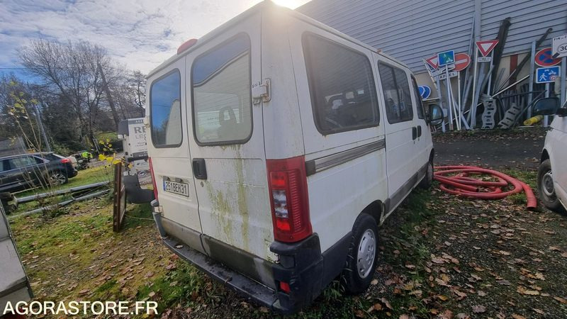 Citroen Jumper non roulant 2004 KM inconnu - Микробус, Пътнически бус: снимка 3 Citroen Jumper non roulant 2004 KM inconnu - Микробус, Пътнически бус: снимка 3