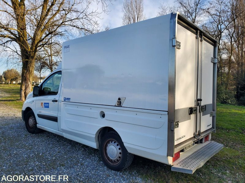 Citroën Jumpy Frigo 32 123 kms - Хладилен бус: снимка 2 Citroën Jumpy Frigo 32 123 kms - Хладилен бус: снимка 2
