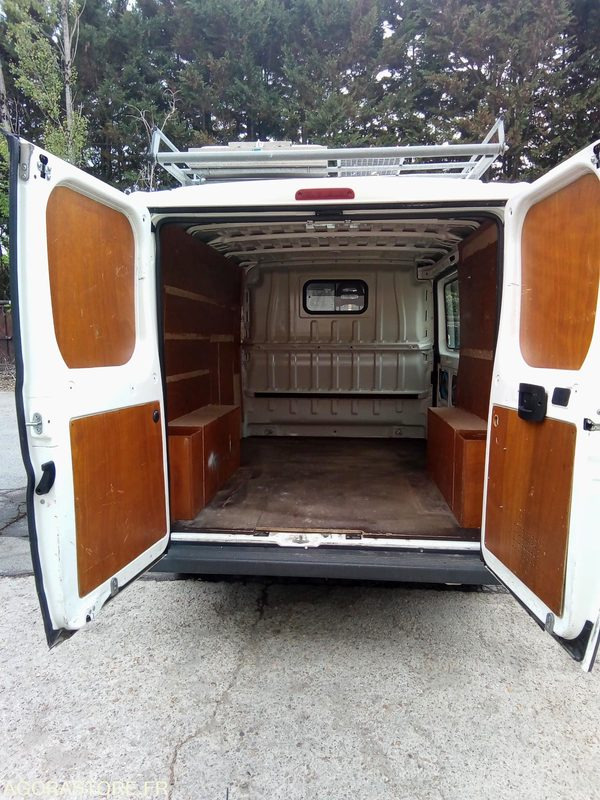 Citroen jumper 2,2 HDi 100 l1h1 77540 kms garanties HS Non ROULANT - Товарен бус: снимка 3 Citroen jumper 2,2 HDi 100 l1h1 77540 kms garanties HS Non ROULANT - Товарен бус: снимка 3