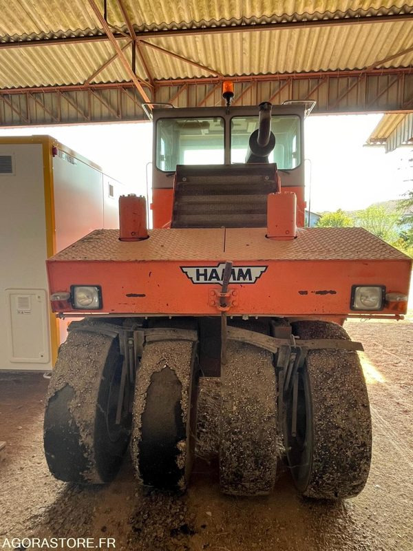 Compacteur à pneu type P3 HAMM - Валяк: снимка 3 Compacteur à pneu type P3 HAMM - Валяк: снимка 3