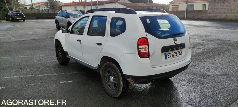 DACIA DUSTER - Лек автомобил: снимка 4 DACIA DUSTER - Лек автомобил: снимка 4