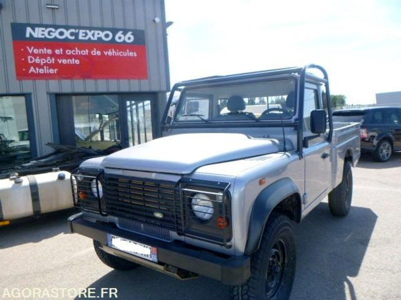 DEFENDER -Land Rover - 2011 - 131930km - 122ch - BON ETAT - Джип: снимка 2 DEFENDER -Land Rover - 2011 - 131930km - 122ch - BON ETAT - Джип: снимка 2