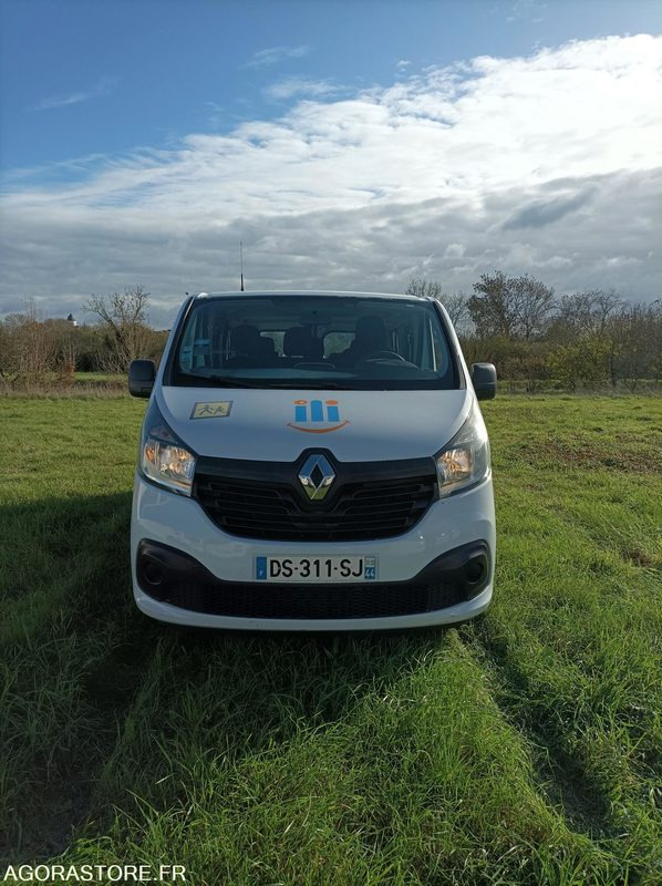 DS-311-SJ - Roulant - RENAULT TRAFIC - VP - 331 363 Kms - Микробус, Пътнически бус: снимка 3 DS-311-SJ - Roulant - RENAULT TRAFIC - VP - 331 363 Kms - Микробус, Пътнически бус: снимка 3
