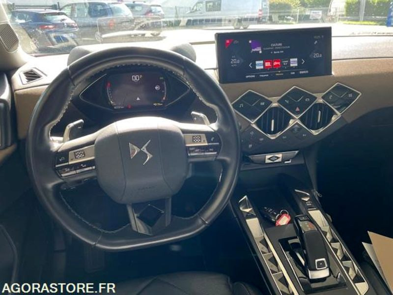 DS3 CROSSBACK GRAND CHIC PURE TECH 155cv EAT8 - 06/2019 - 85000KM - Джип: снимка 5 DS3 CROSSBACK GRAND CHIC PURE TECH 155cv EAT8 - 06/2019 - 85000KM - Джип: снимка 5