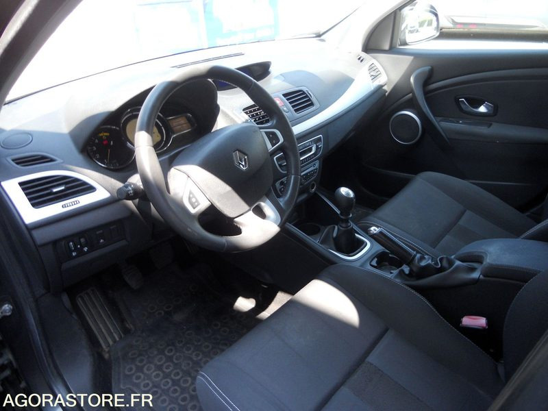 LOT 7 SLT - RENAULT MEGANE - Друга техника: снимка 5 LOT 7 SLT - RENAULT MEGANE - Друга техника: снимка 5