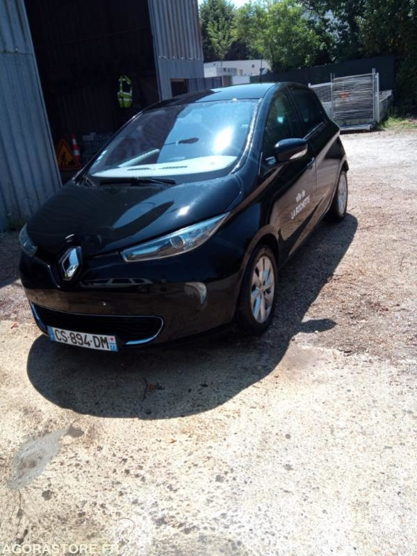 Renault ZOE année 2013 - Друга техника: снимка 5 Renault ZOE année 2013 - Друга техника: снимка 5