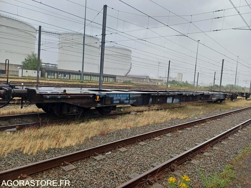 Wagon plat intermodal type Sggnss – modèle 6432B0-4, 72 pieds - 2004 (ref 1561) - Друга техника: снимка 1 Wagon plat intermodal type Sggnss – modèle 6432B0-4, 72 pieds - 2004 (ref 1561) - Друга техника: снимка 1
