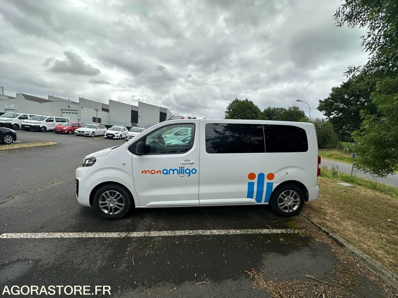 EM-645-ZF - Roulant - VP - 9 Places - Jumpy SPACE TOURER - 210 716 Kms - Микробус, Пътнически бус: снимка 2 EM-645-ZF - Roulant - VP - 9 Places - Jumpy SPACE TOURER - 210 716 Kms - Микробус, Пътнически бус: снимка 2