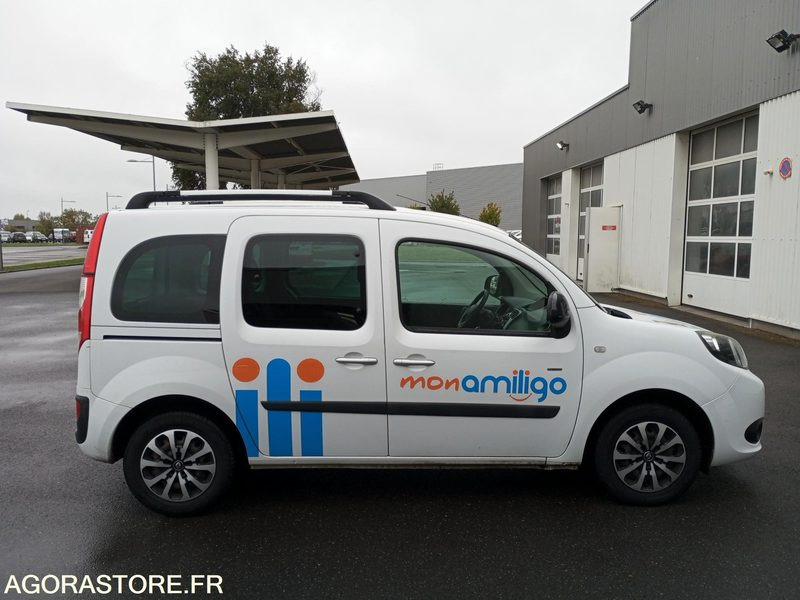 EY-098-HV - Roulant - RENAULT KANGOO - VP - 214 917 Kms - Лек автомобил: снимка 4 EY-098-HV - Roulant - RENAULT KANGOO - VP - 214 917 Kms - Лек автомобил: снимка 4