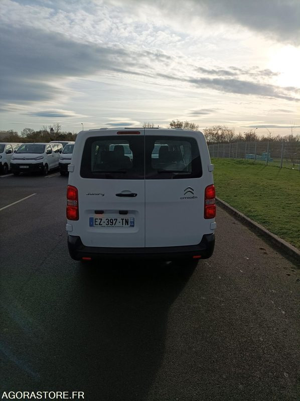 EZ-397-TN - Roulant - CITROEN JUMPY SPACE TOURER - VP - 183 132 Kms - Микробус, Пътнически бус: снимка 5 EZ-397-TN - Roulant - CITROEN JUMPY SPACE TOURER - VP - 183 132 Kms - Микробус, Пътнически бус: снимка 5