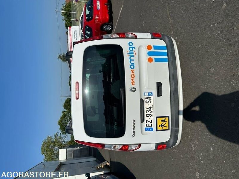 EZ-934-SA - Roulant - RENAULT KANGOO - VP - 159 000 Kms - Лек автомобил: снимка 4 EZ-934-SA - Roulant - RENAULT KANGOO - VP - 159 000 Kms - Лек автомобил: снимка 4
