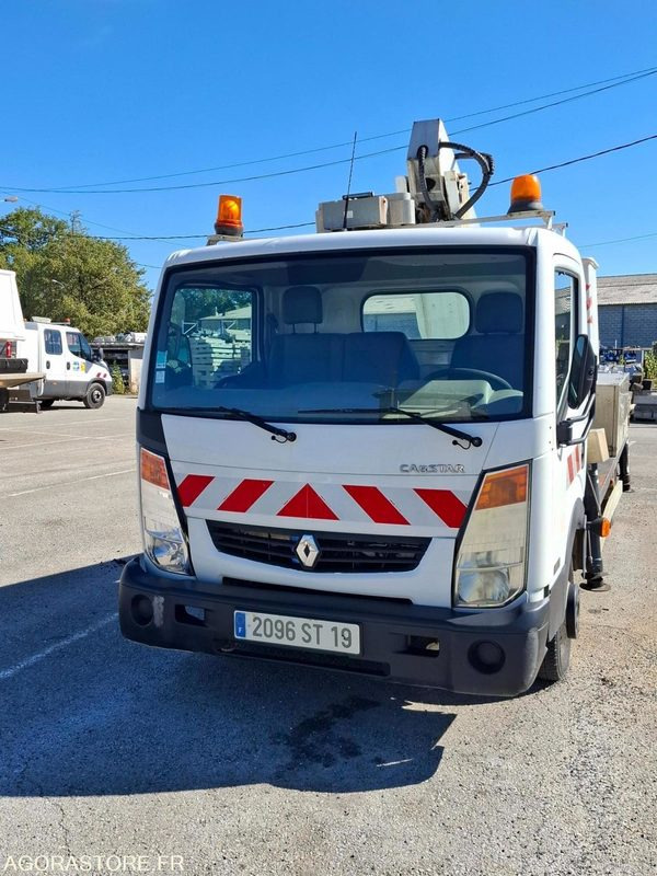 Elévateur à Nacelle 160 ALU CABSTAR sur châssis NISSAN <3.5T H.16M - 2007 - Автовишка: снимка 1 Elévateur à Nacelle 160 ALU CABSTAR sur châssis NISSAN <3.5T H.16M - 2007 - Автовишка: снимка 1
