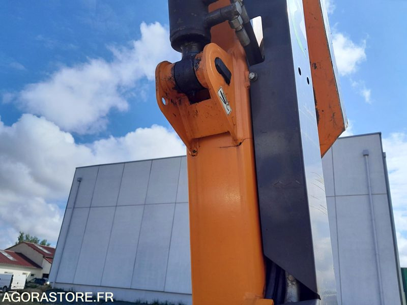 Epareuse Norémat Optima avec tête de débroussaillage norémat - Шредер с телескопично рамо: снимка 4 Epareuse Norémat Optima avec tête de débroussaillage norémat - Шредер с телескопично рамо: снимка 4