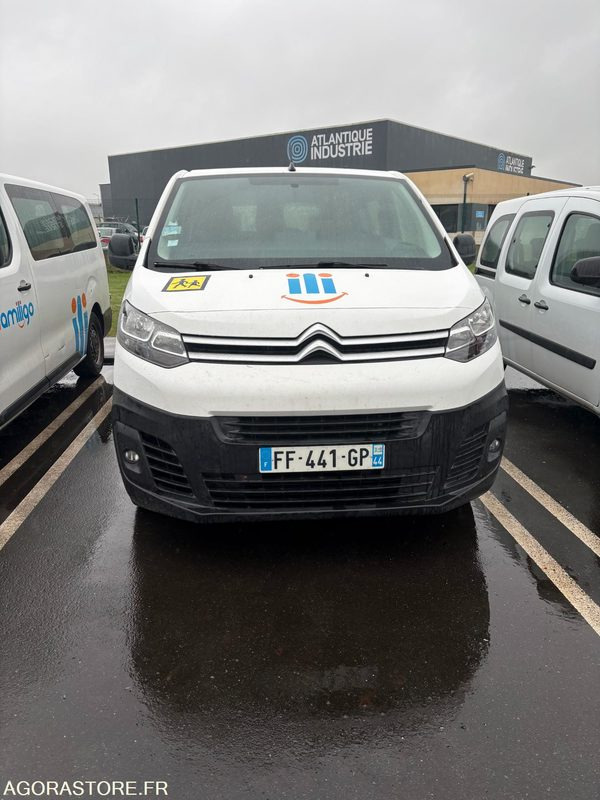 FF-441-GP - Roulant - CITROEN JUMPY SPACE TOURER - VP - 191 151 Kms - Микробус, Пътнически бус: снимка 3 FF-441-GP - Roulant - CITROEN JUMPY SPACE TOURER - VP - 191 151 Kms - Микробус, Пътнически бус: снимка 3