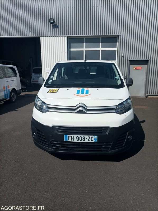 FH-908-ZC - Non Roulant - CITROEN JUMPY - VP - 180 000 Kms - Микробус, Пътнически бус: снимка 4 FH-908-ZC - Non Roulant - CITROEN JUMPY - VP - 180 000 Kms - Микробус, Пътнически бус: снимка 4