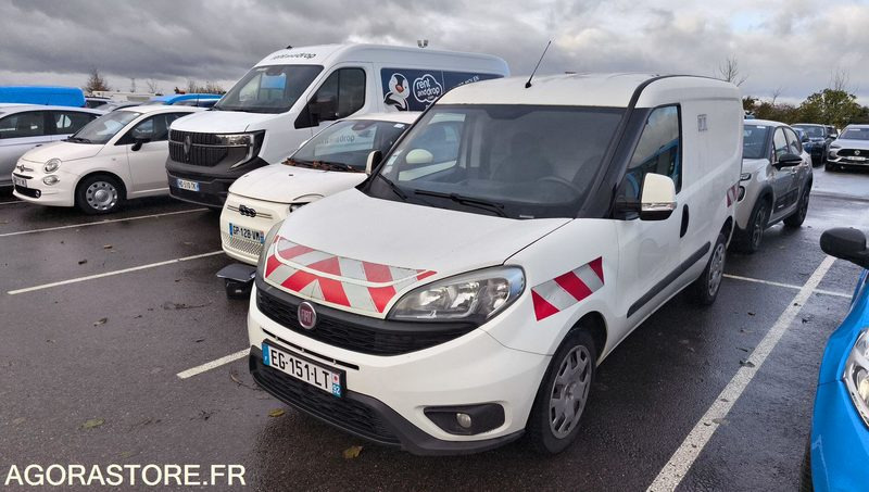 FIAT DOBLO - 02/11/2016 - 66549kms - EG151LT - Малък ван: снимка 3 FIAT DOBLO - 02/11/2016 - 66549kms - EG151LT - Малък ван: снимка 3