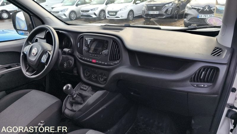 FIAT DOBLO - 02/11/2016 - 66549kms - EG151LT - Малък ван: снимка 5 FIAT DOBLO - 02/11/2016 - 66549kms - EG151LT - Малък ван: снимка 5
