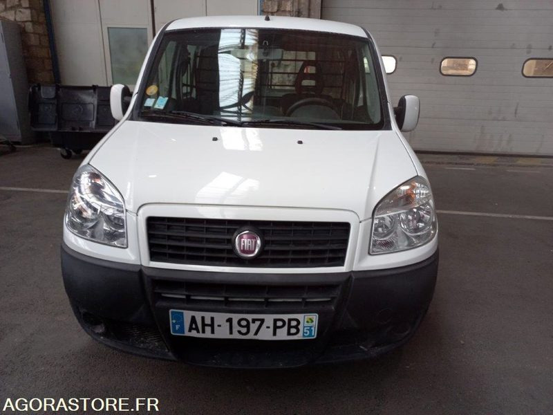 FIAT DOBLO AH-197-PB - Малък ван: снимка 1 FIAT DOBLO AH-197-PB - Малък ван: снимка 1