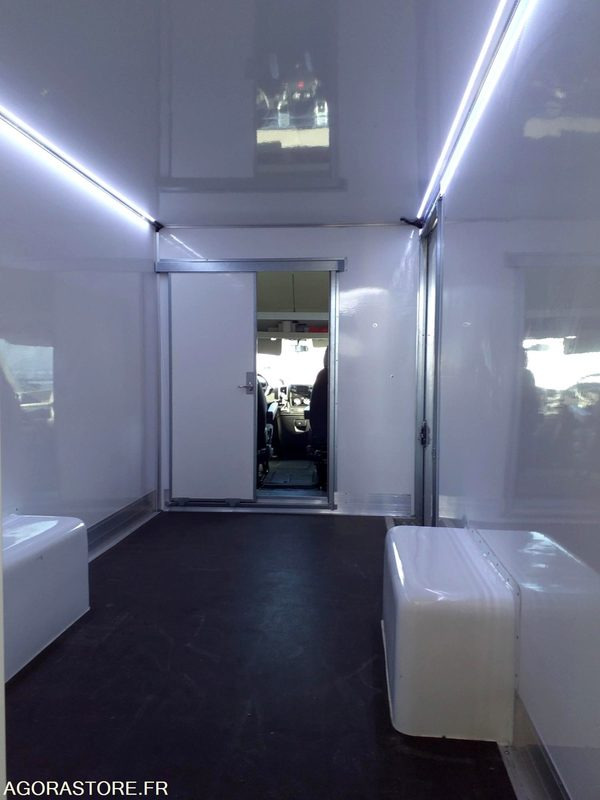 FIAT DUCATO PLANCHER CABINE- 2021- 9500KM - Товарен бус: снимка 3 FIAT DUCATO PLANCHER CABINE- 2021- 9500KM - Товарен бус: снимка 3