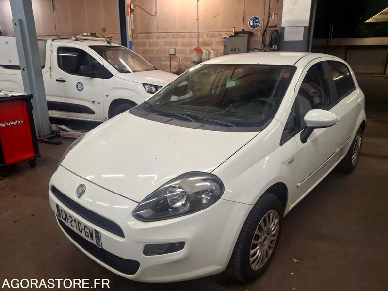 FIAT PUNTO BI CARBURATION. - Лек автомобил: снимка 1 FIAT PUNTO BI CARBURATION. - Лек автомобил: снимка 1