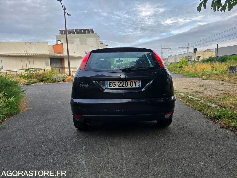FORD FOCUS 1.6 - ESSENCE - 158 000 KM - Лек автомобил: снимка 3 FORD FOCUS 1.6 - ESSENCE - 158 000 KM - Лек автомобил: снимка 3