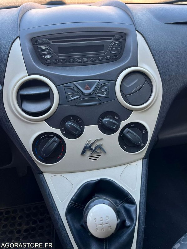 FORD KA - Лек автомобил: снимка 3 FORD KA - Лек автомобил: снимка 3