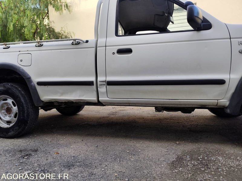 FORD RANGER 2.5 TD 4WD PICKUP 109CV - 2005 - 196000KMS - Пикап: снимка 3 FORD RANGER 2.5 TD 4WD PICKUP 109CV - 2005 - 196000KMS - Пикап: снимка 3