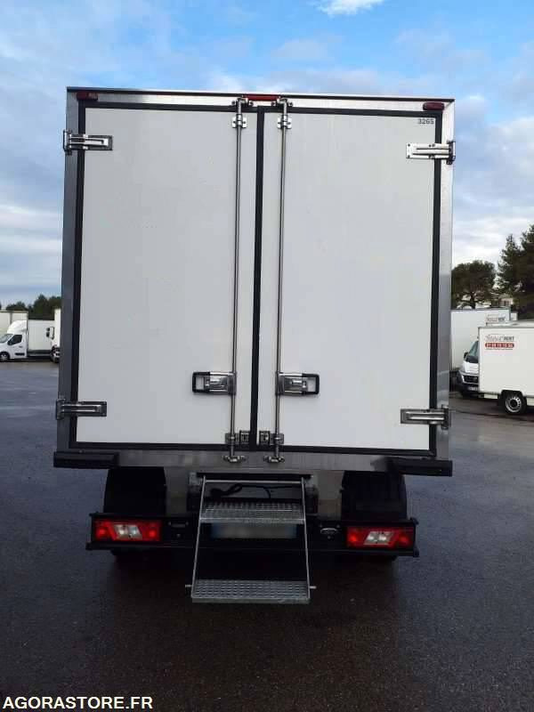 FORD TRANSIT CHASSIS CABINE- 2019- 115879KM - Хладилен бус: снимка 4 FORD TRANSIT CHASSIS CABINE- 2019- 115879KM - Хладилен бус: снимка 4