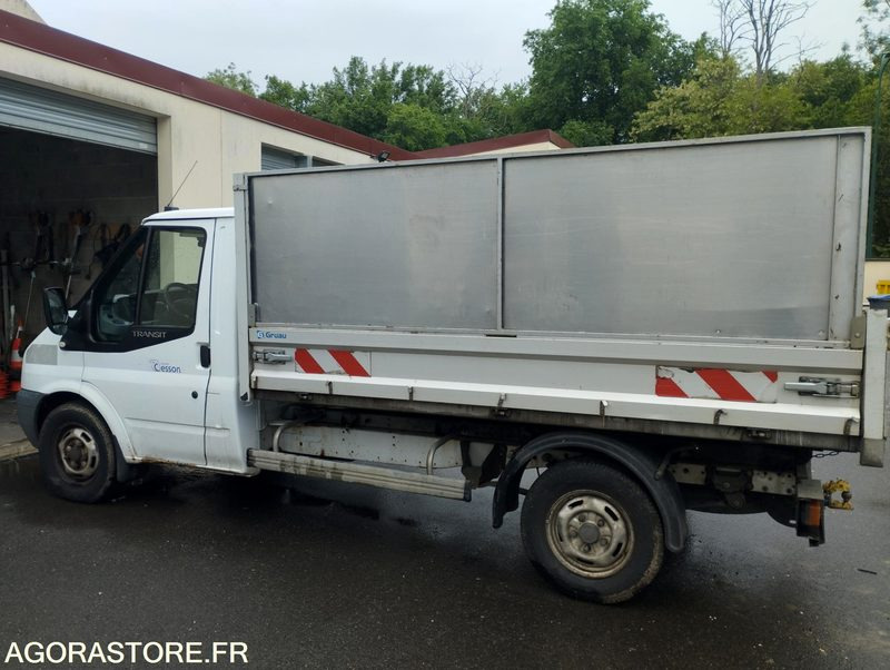 FORD TRANSIT TDCI 115 - Бус самосвал: снимка 5 FORD TRANSIT TDCI 115 - Бус самосвал: снимка 5