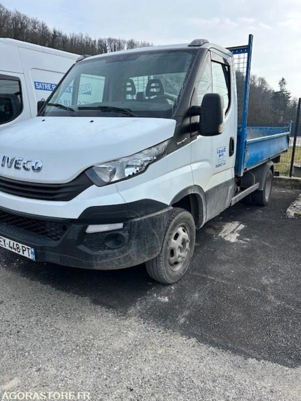 FOURGON BENNE 3.5 T IVECO DAILY 35-150 2018 120 000 KM - Бус самосвал: снимка 1 FOURGON BENNE 3.5 T IVECO DAILY 35-150 2018 120 000 KM - Бус самосвал: снимка 1