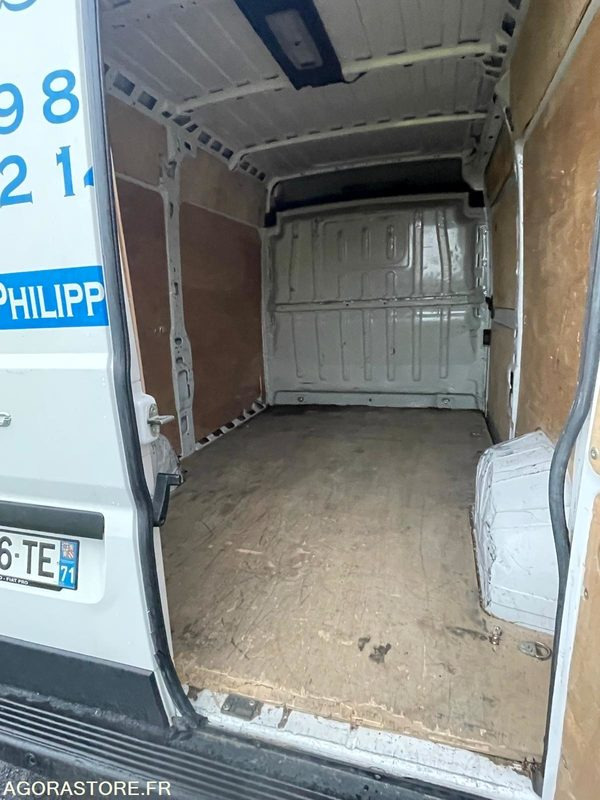 FOURGON FIAT DUCATO 75000 KM 2019 - Товарен бус: снимка 5 FOURGON FIAT DUCATO 75000 KM 2019 - Товарен бус: снимка 5