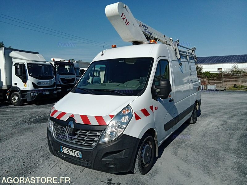 FOURGON RENAULT MASTER RT TRUCKS - 2018 / 156465 KM - ET577DX - Малък ван: снимка 1 FOURGON RENAULT MASTER RT TRUCKS - 2018 / 156465 KM - ET577DX - Малък ван: снимка 1