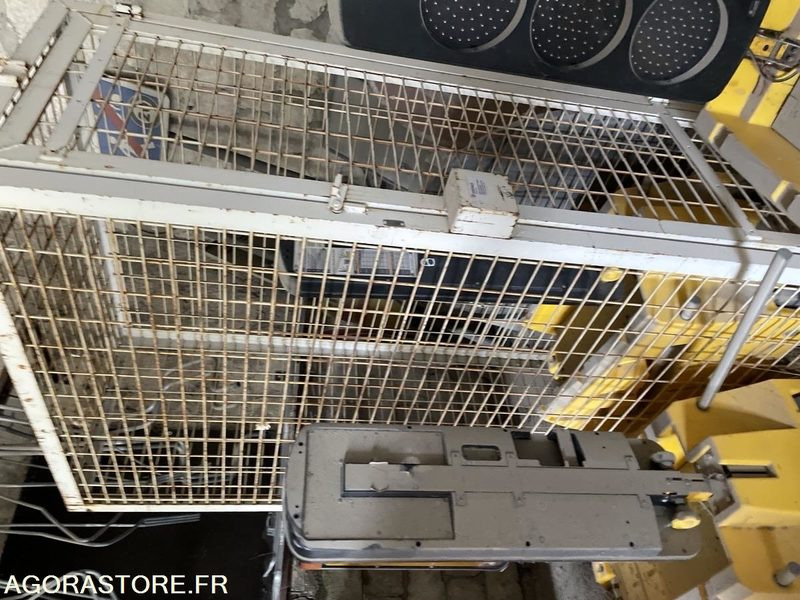 Feux tricolores et cages - Инструмент/ Оборудване: снимка 3 Feux tricolores et cages - Инструмент/ Оборудване: снимка 3