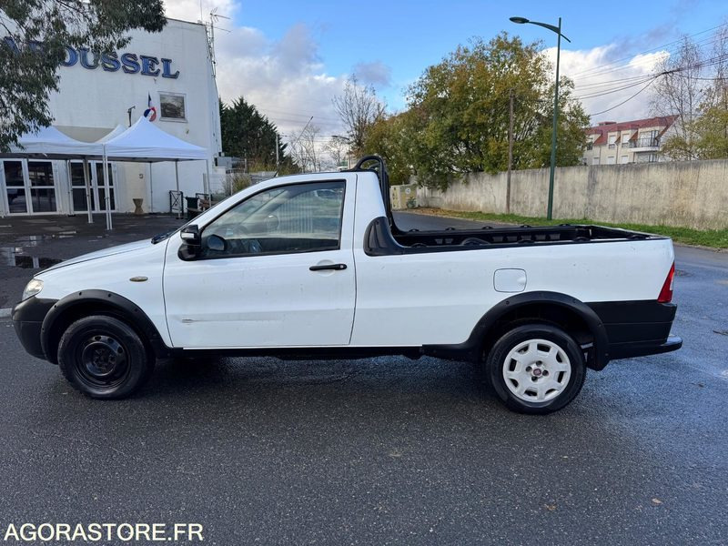 Fiat Strada II Pick Up 1.3 MJTD - Пикап: снимка 3 Fiat Strada II Pick Up 1.3 MJTD - Пикап: снимка 3
