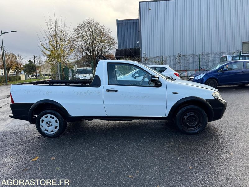 Fiat Strada II Pick Up 1.3 MJTD - Пикап: снимка 4 Fiat Strada II Pick Up 1.3 MJTD - Пикап: снимка 4