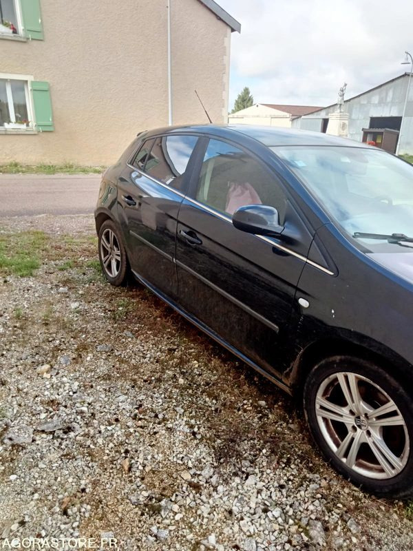 Fiat bravo 1 er mise en circulation 2010 - Лек автомобил: снимка 2 Fiat bravo 1 er mise en circulation 2010 - Лек автомобил: снимка 2
