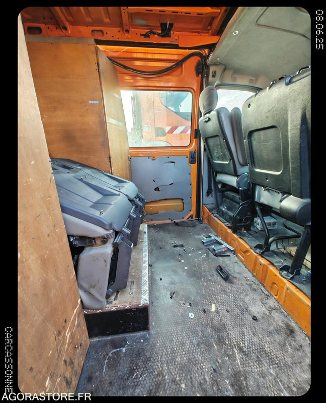 Fourgon Renault MASTER BZ-938-TX - Moteur tournant - Voyant airbag allumé - Товарен бус: снимка 5 Fourgon Renault MASTER BZ-938-TX - Moteur tournant - Voyant airbag allumé - Товарен бус: снимка 5