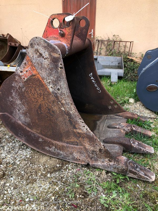 Godet CASE 110cm axes 60 et 75mm - Кофа за багер: снимка 2 Godet CASE 110cm axes 60 et 75mm - Кофа за багер: снимка 2