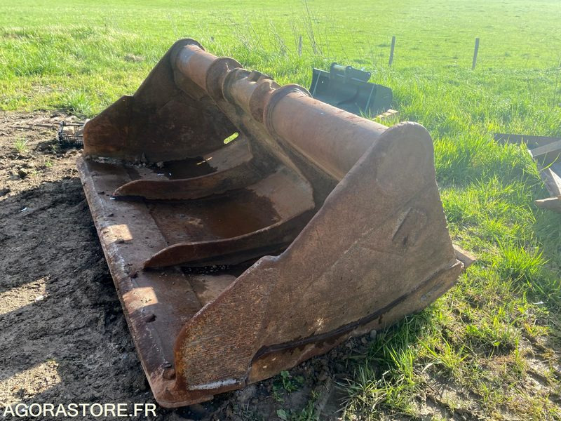 Godet curage 2200 mm MORIN M7 - Кофа за багер: снимка 1 Godet curage 2200 mm MORIN M7 - Кофа за багер: снимка 1