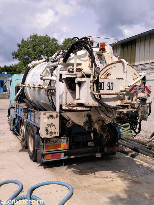 Hydrocureur HUWER RENAULT 24 T CE432JC (VENTE UNIQUEMENT EXPORT) - Каналопочистваща машина: снимка 4 Hydrocureur HUWER RENAULT 24 T CE432JC (VENTE UNIQUEMENT EXPORT) - Каналопочистваща машина: снимка 4