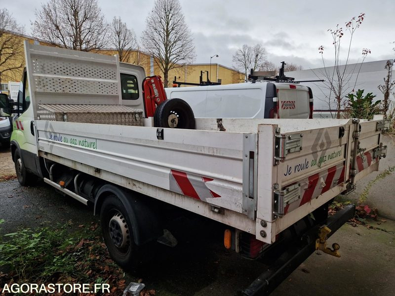 IVECO 35S14N BENNE BASCULANTE + GRUE - 2021 / 45910 KM (GA548QX) - Бус самосвал: снимка 5 IVECO 35S14N BENNE BASCULANTE + GRUE - 2021 / 45910 KM (GA548QX) - Бус самосвал: снимка 5