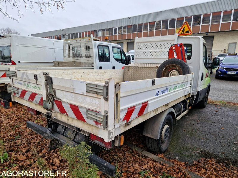IVECO 35S14N BENNE BASCULANTE + GRUE - 2021 / 55523 KM (GA526QX) - Бус самосвал: снимка 3 IVECO 35S14N BENNE BASCULANTE + GRUE - 2021 / 55523 KM (GA526QX) - Бус самосвал: снимка 3