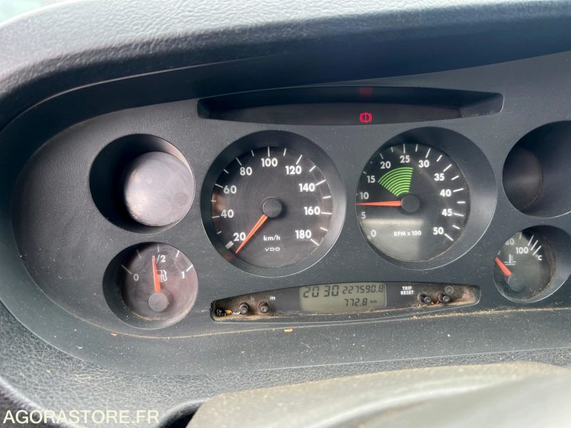 IVECO BENNE 35C12 - Бус самосвал: снимка 5 IVECO BENNE 35C12 - Бус самосвал: снимка 5